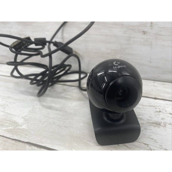 Logitech MINI Webcam Model V-U0012 (860-000237) Easy Clip-on Black - Picture 3 of 12